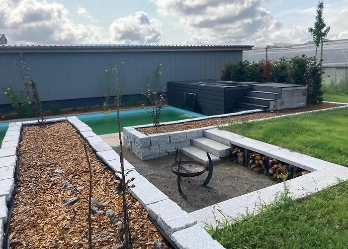 Ferienhaus Mit Privatem Pool